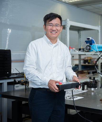 Prof. Zexiang LI (HKUST)